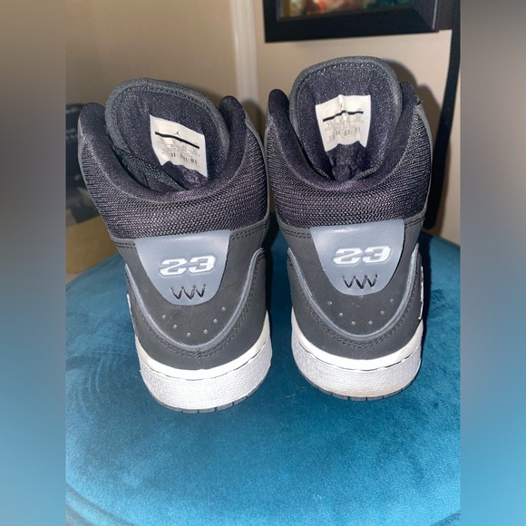 Nike Air Jordan 1 Flight Sneakers - Picture 4 of 5